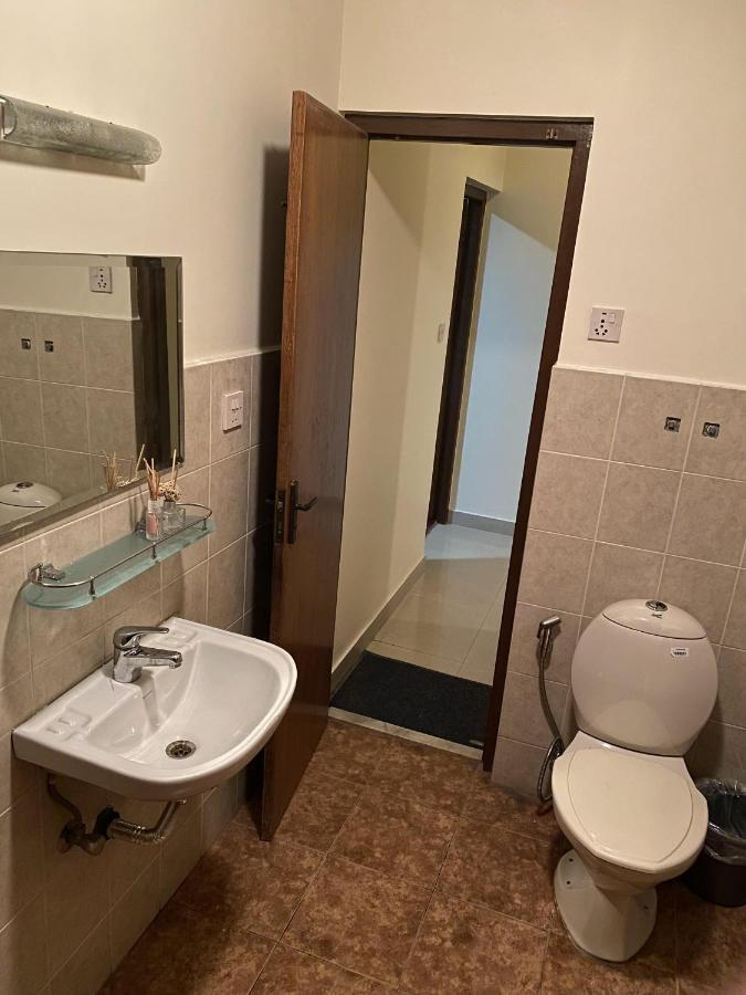 Atlas Serviced Apartments Jawlakhel Buitenkant foto